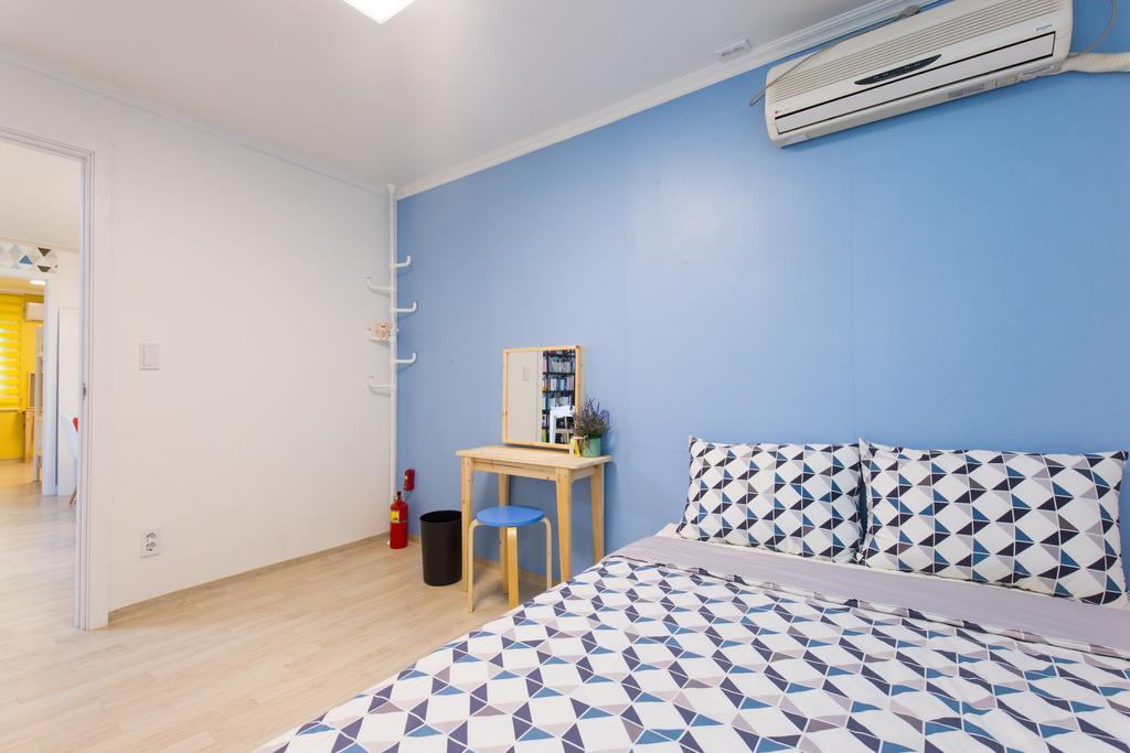 Stay Now Hongdae Seoul Luaran gambar